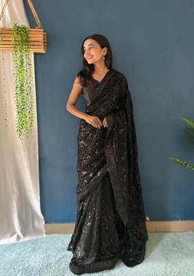 Black Georgette sequin saree With Blouse Set 4