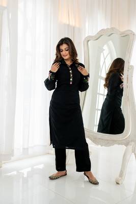 Black chanderi embroidered kurta  set 3