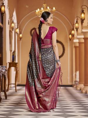 navy blue woven banarasi silk blend  zari jacquard work designer saree 4