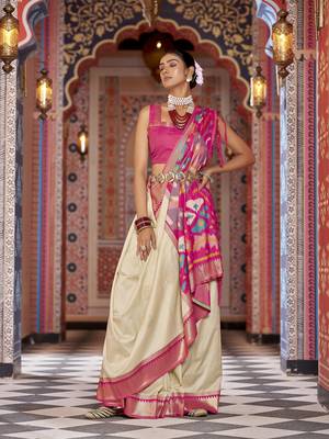 cream ikat pattern banarasi silk blend jacquard work saree 3