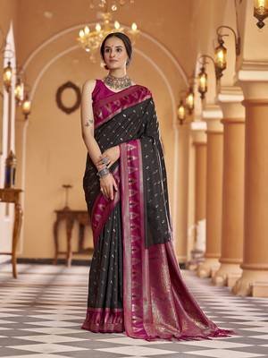 black geomatrical butti banarasi silk blend zari jacquard work designer saree 1