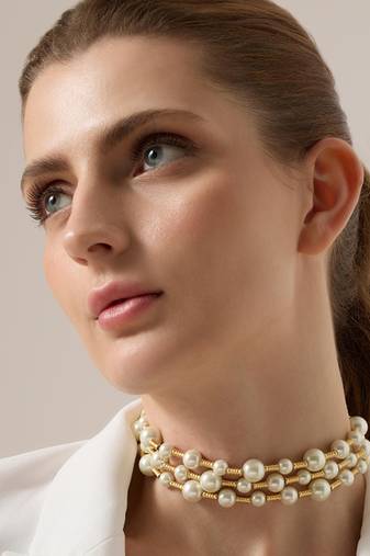 Gold ismara choker