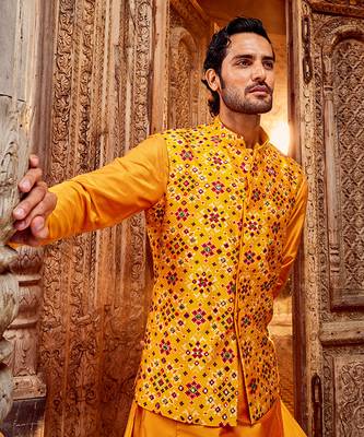 Haldi raw silk mirror embellished bundi set 2