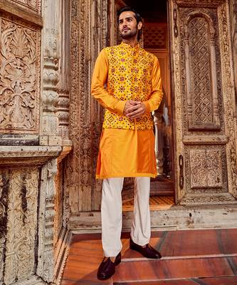 Haldi raw silk mirror embellished bundi set 5