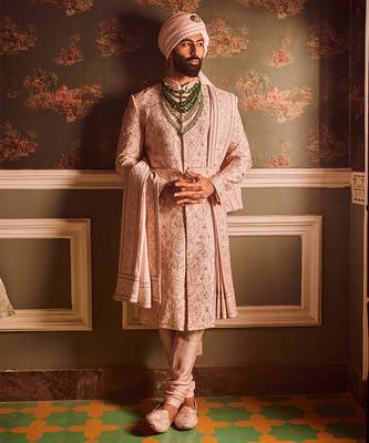Light pink palm silk hand-embroidered sherwani 3