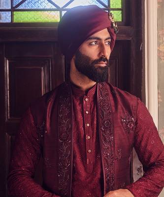 Ruby chanderi embroidered open kurta bundi set 3