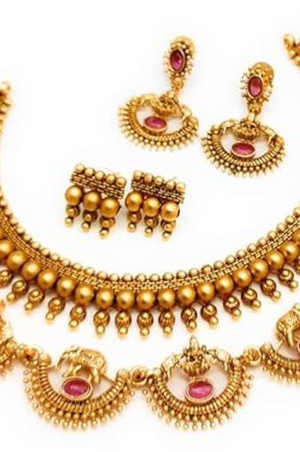 Latest fashion indian gold plated necklace set with 2 pair of earrings stylish temple choker combo set for women