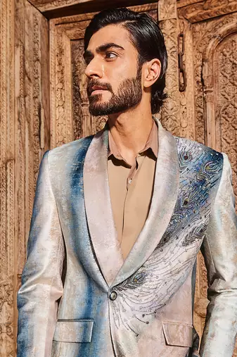 Sky blue peacock velvet feather embroidered tuxedo set