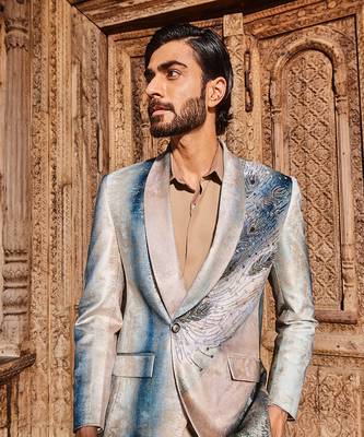 Sky blue peacock velvet feather embroidered tuxedo set 3