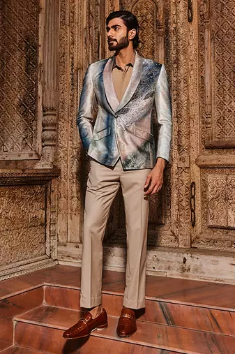 Sky blue peacock velvet feather embroidered tuxedo set