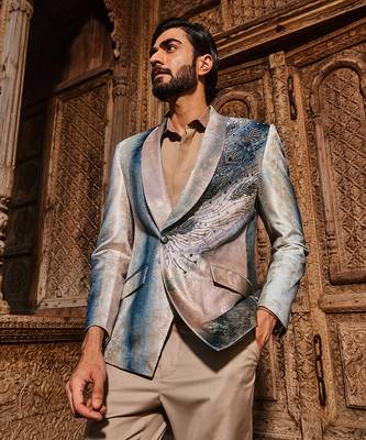 Sky blue peacock velvet feather embroidered tuxedo set 5