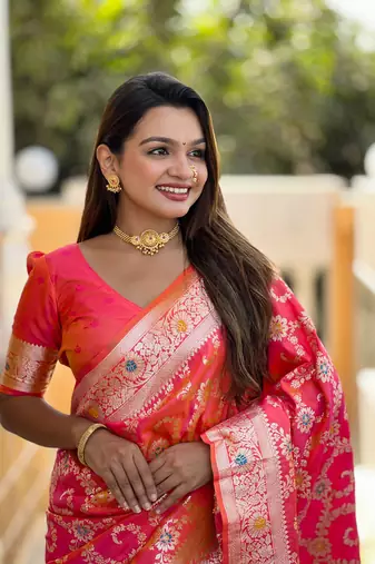 Red weaving zari meenakari work silk blend saree