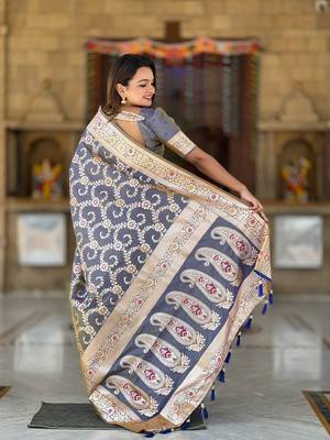 grey weaving zari meenakari work silk blend saree 3
