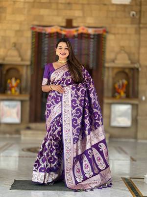 wine weaving zari meenakari work silk blend saree 1