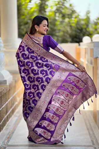 wine weaving zari meenakari work silk blend saree