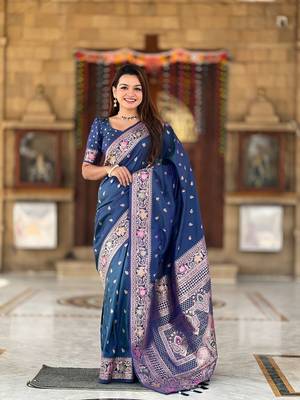 blue weaving zari work banarasi silk blend saree 5