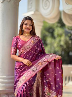 purple weaving zari work banarasi silk blend saree 2
