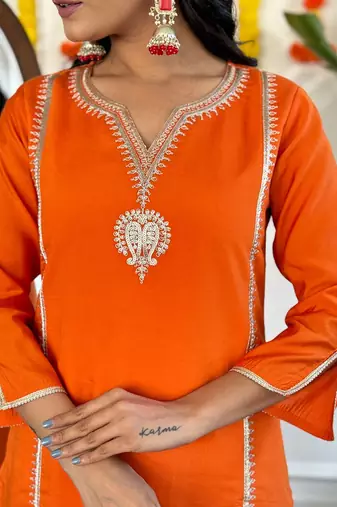 Orange chanderi silk embroidered work kurta pant with dupatta