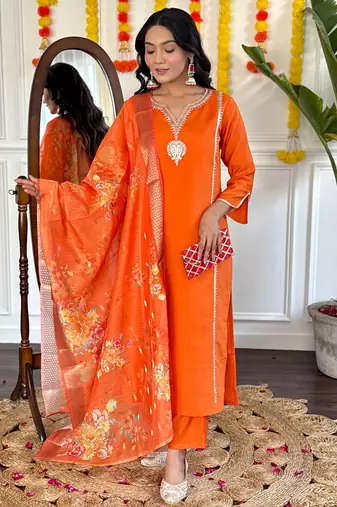Orange chanderi silk embroidered work kurta pant with dupatta