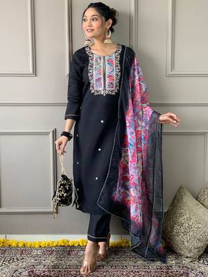 Black rayon embroidered kurta pant with dupatta 1