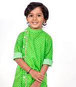 Green bandhani printed kurta for boys