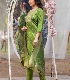 Green silk blend jacquard kurta pant with dupatta