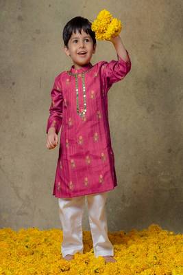 Magenta mirror work kurta 1