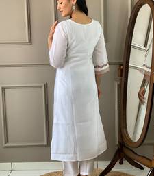 White chanderi silk heavy embroidered. kurta pant with dupatta