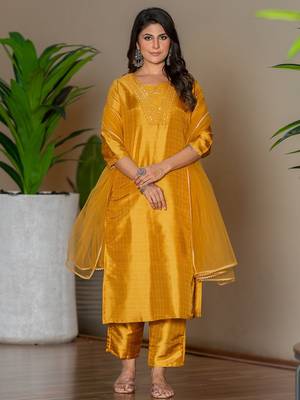 Mustard silk blend embroidered kurta pant with dupatta 1