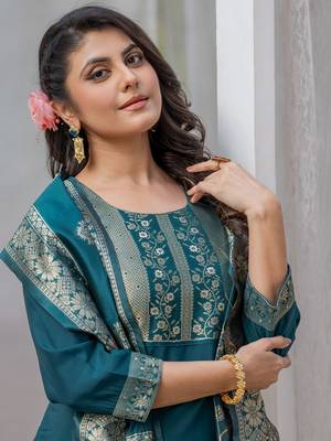 Rama rayon jacquard kurta pant with dupatta 4