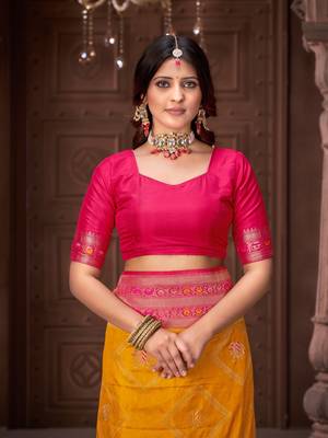 Yellow zari woven pashmina silk blend designer pink border heavy saree with fancy blouse 6