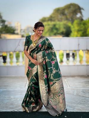 Green soft banarasi silk blend meenakari weaving saree with unstitched blouse 3
