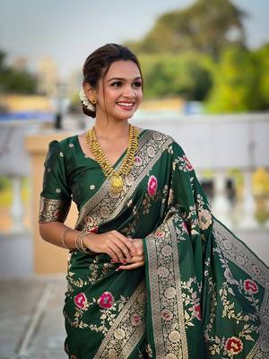 Green soft banarasi silk blend meenakari weaving saree with unstitched blouse 5