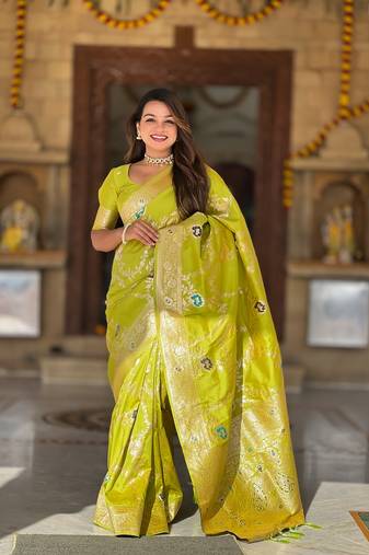 Perrot soft banarasi silk blend meenakari weaving saree with unstitched blouse