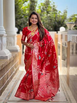 Red soft banarasi silk blend meenakari weaving saree with unstitched blouse 1