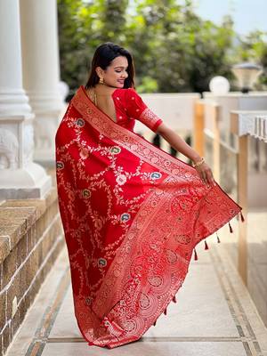Red soft banarasi silk blend meenakari weaving saree with unstitched blouse 2