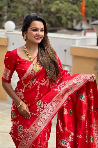 Red soft banarasi silk blend meenakari weaving saree with unstitched blouse