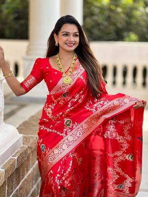 Red soft banarasi silk blend meenakari weaving saree with unstitched blouse 5