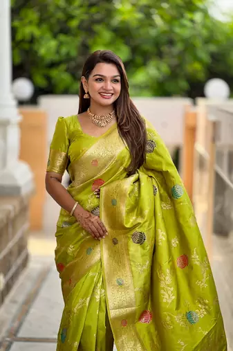 Perrot soft banarasi silk blend meenakari weaving saree with unstitched blouse
