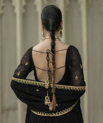 Black embroidered anarkali set 3