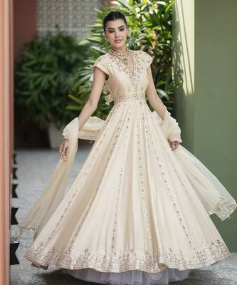Offwhite mirror embroidered anarkali set 3