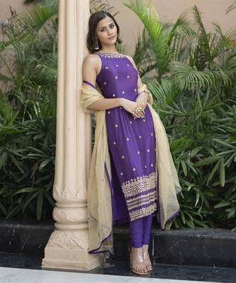 Purple embroidered churidar set 4