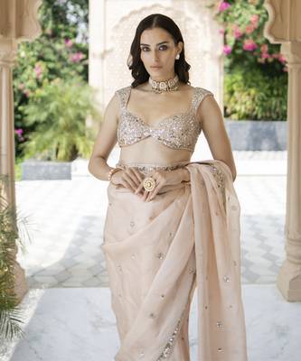 Blush pink floral printed pleated saree 3