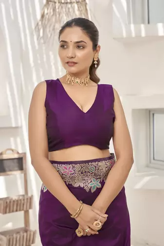 Purple banarasi soft silk blend woven jacquard saree with blouse piece