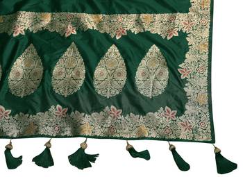 Green banarasi soft silk blend woven jacquard saree with blouse piece 6
