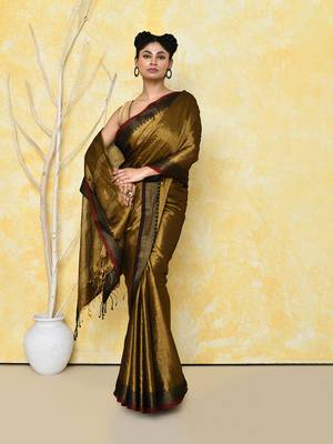 gold organic tissue saree with blouse piece 2