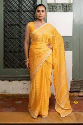 Yellow chiffon stripes leheriya print zari work lace border saree with unstiched blouse piece 1