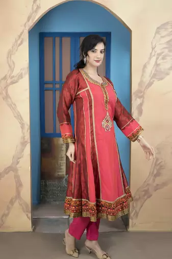 Light-pink chanderi embroidered a line kurta & pants set