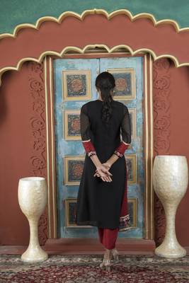 Maroon georgette embroidered asymmetrical kurta & pants set 4