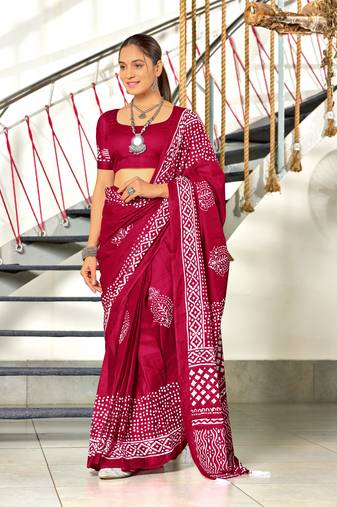 Dark pink printed cotton saree with blouse piece